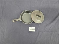 Lodge USA mini cast iron pan with lid