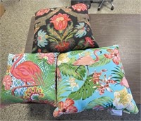 Three Gorgeous Pillows. Flamingo. Ships