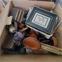 BOX OF ASSORTED ITEMS AND HANGERS