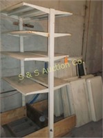 Gondola shelving with extra  shelves