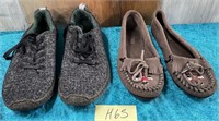 353 - 2 PAIR WOMEN'S SHOES SIZE 8 (H65)