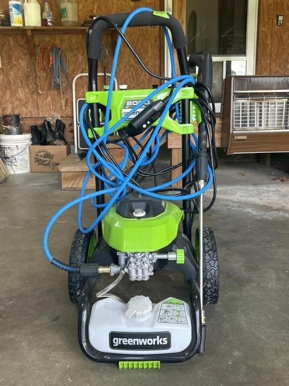 Pressure washer