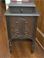 Victorian Wooden Decorative Cabinet