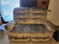 BEST CHAIRS INC MANUAL RECLINING LOVESEAT
