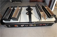 Air Hockey Table