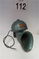 Vintage Auto Horn - Bull Horn
