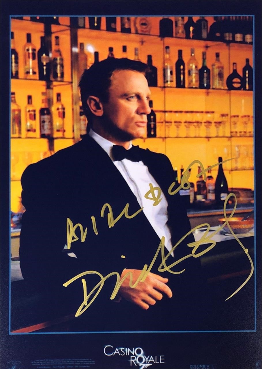 Daniel Craig Autograph James Bond 007 Photo