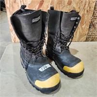 CSA size 11 work boots