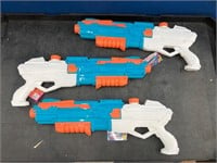 3 Nerf Super Soakers