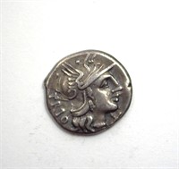 136 BC Lucretius Trio AU Denarius
