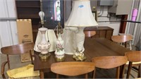 ASST TABLE LAMPS & SHADES