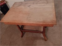 Victorian EastLake oak parlor table 30 inches by