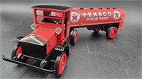 Ertl Texaco 1920 Pierce Arrow Cab With Tanker