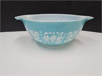 #442 Pyrex Bowl with Paint Wear