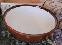 KOREAN POTTERY BOWL