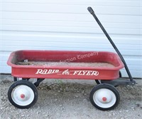 Radio Flyer Red Wagon