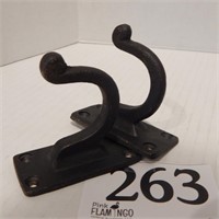 PAIR OF CAST IRON WALL HOOKS 3 IN