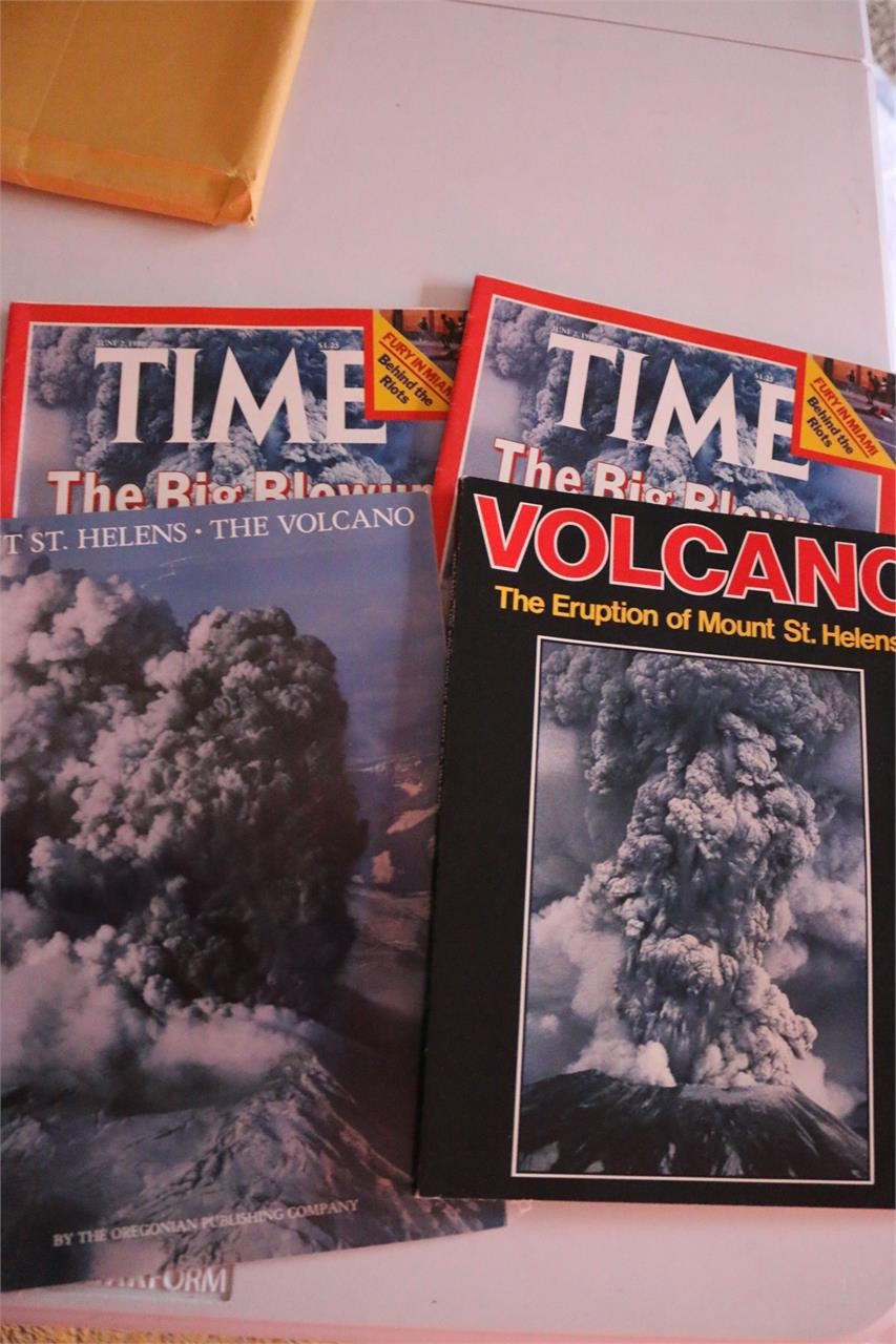 Assorted Mt St Helens Publications