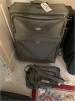 2 Atlantic luggage pieces