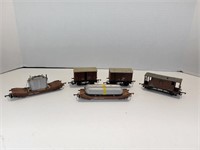 5 - Hornby 00 Scale Train Cars