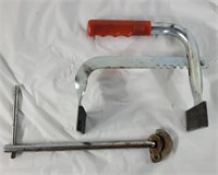Battery handle and basin wrench