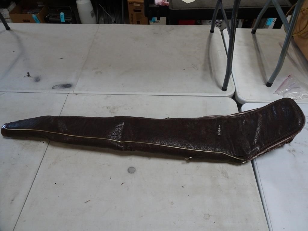 Vintage Straight Shots Padded Gun Case