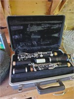 Bundy Clarinet in Case