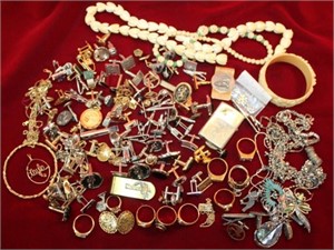 Large lot of Jewelry to include Cuff Links,
