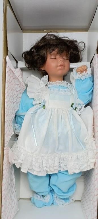 Doll Collector's Showcase Online Auction