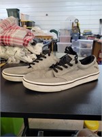 Quality custom tennis shoes size 11