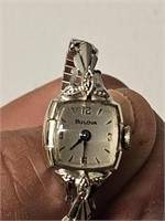BULOVA women's vintage watch 14k gold 12g total
