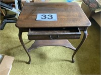 Hall Table w/drawer