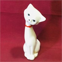 Ceramic Cat Figurine (Vintage) (7 1/2" Tall)
