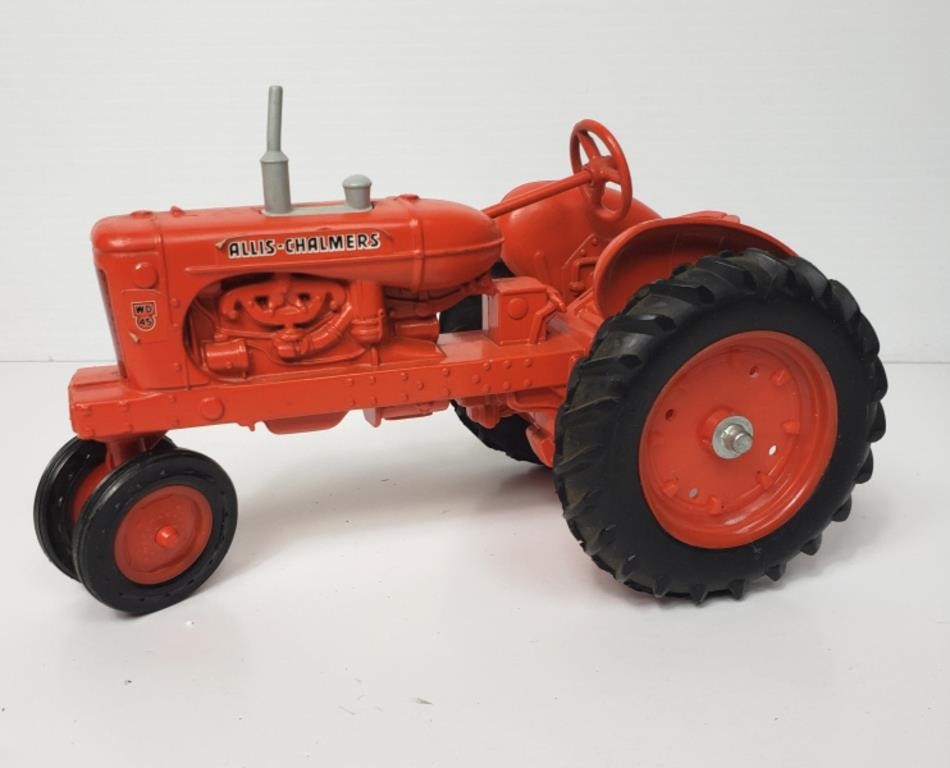 ALLIS CHALMERS ERTL TRACTOR