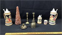 Steins, agate tree, brass items