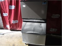 Ice Maker w/ Bin 60 x 30 x 36