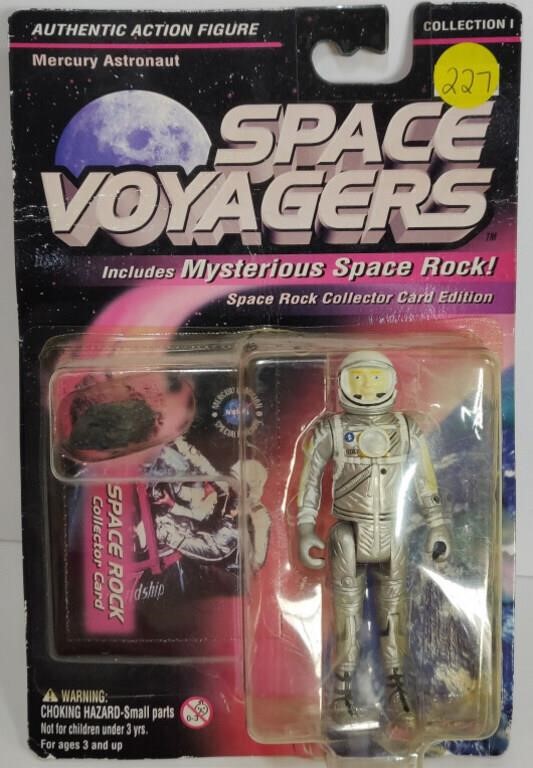 Space Voyagers Figure
