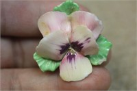 Ceramic Floral Pin of Brooch