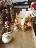 PORCELAIN FIGURINES AND BATTERY OP DOG