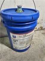 Unopened 5 Gallon Bucket of Hydraulic Oil