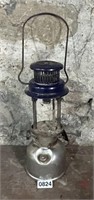 ANTIQUE GAS LANTERN (NO BULB)