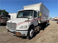 2016 Freightliner M2106 Boxtruck