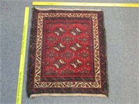 small mid-east wool rug - 22in x 26in