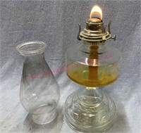 Nice oil lamp (1of2)