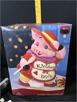 holiday time kitchen diva pig cookie jar NIB