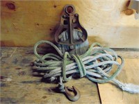 ANTIQUE PULLEY WHEEL & ROPE