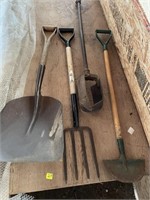 Tools-Hand held-scoop/garden fork/post hole