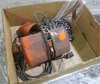 Jet 1/2 ton electric hoist