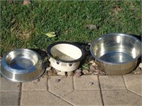 3 Dog Dishes