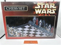 STAR WARS Chess Set  - Plastic Sealed.